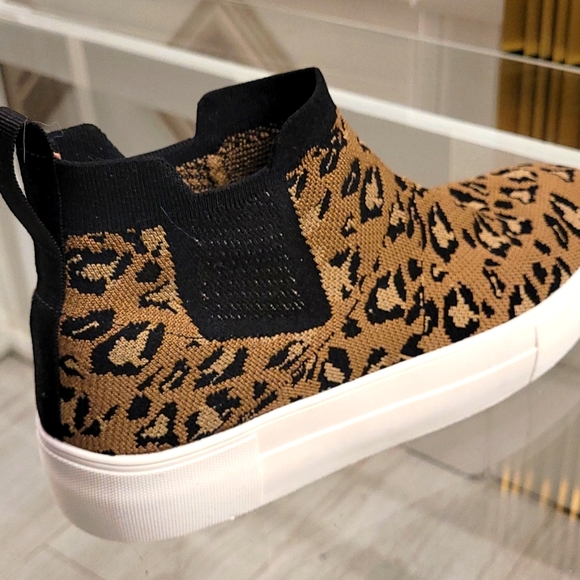Animal Print High-tops Slip-On - Picture 5 of 6